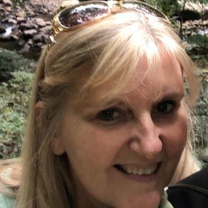 Meet your Posher, Cindy